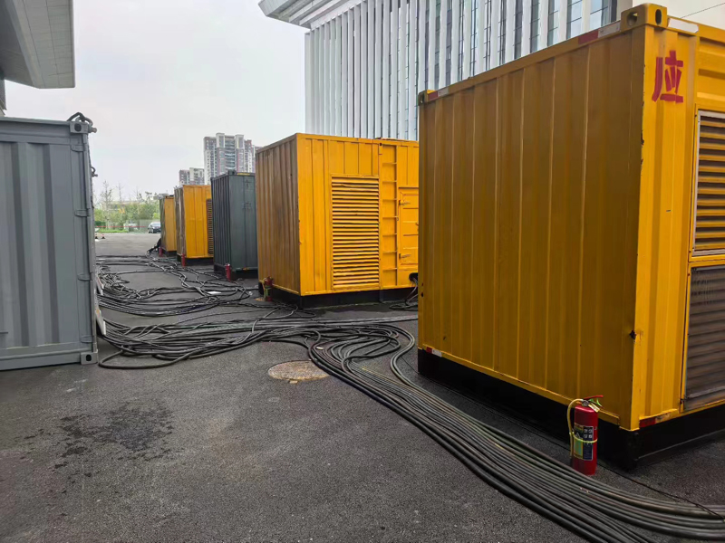 南江不同季节柴油发电机组保养有哪些注意事项？