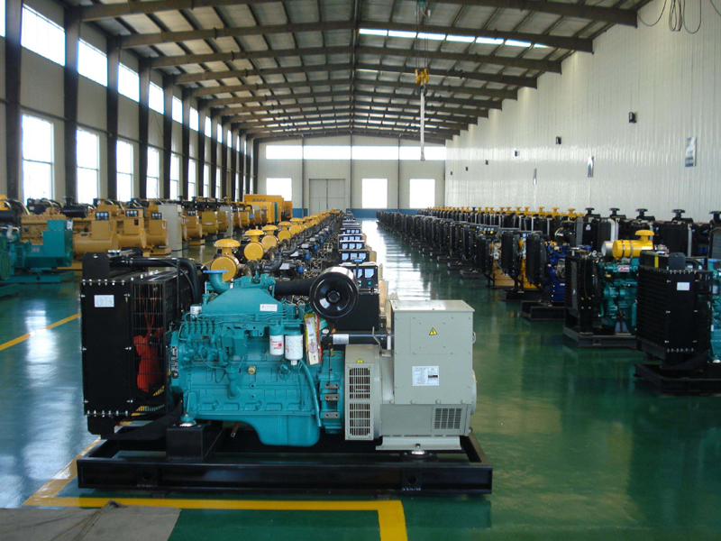 南江租赁发电机-柴油发电机组冒蓝烟、冒黑烟、冒白烟故障分析