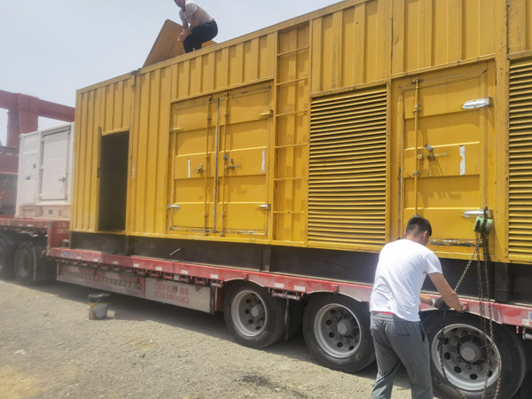 南江发电机出租100KW发电机需要什么规格的电缆线？