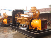 南江发电机组的频率规格是如何确定的？