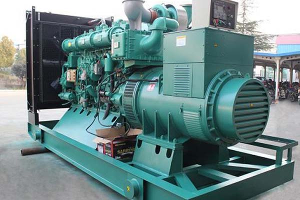 南江工厂发电机应急发电中如何优化燃油储备管理？