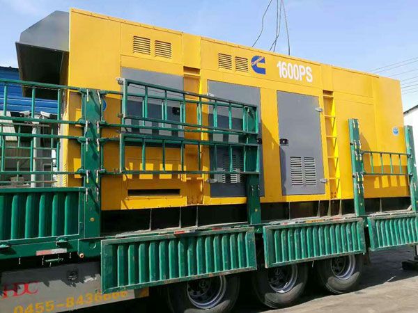 南江测量水冷式机油散热器密封件尺寸时的注意事项有哪些？